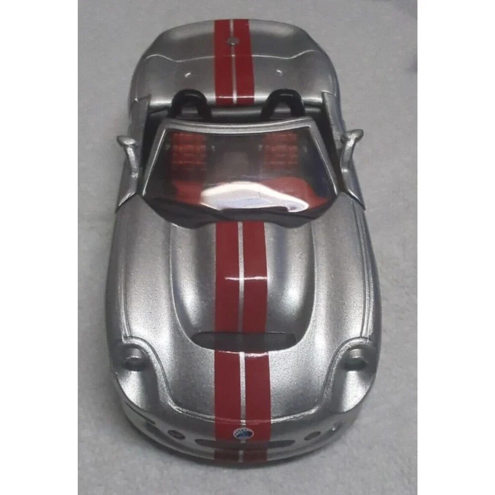Vintage DieCast 2000 Shelby Series 1 Silver Red Stripe 1:32 Scale New Ray Brand